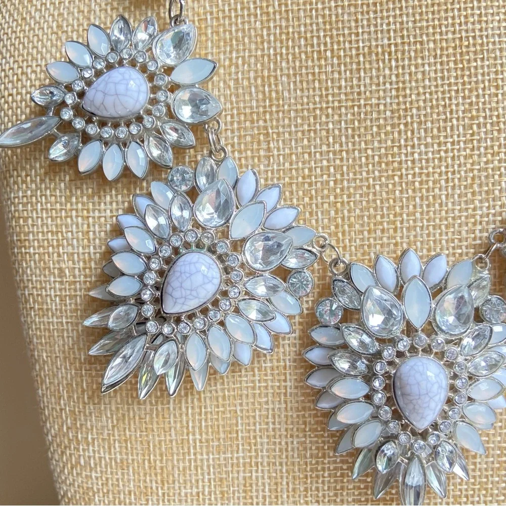 Chunky silvertone statement necklace with clear and gray rhinestone segments - Picture 3 of 9